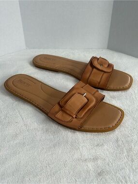 Born Hopi Tan Leather Slide Sandals with Buckle Accent Women’s Size 11 Medium
